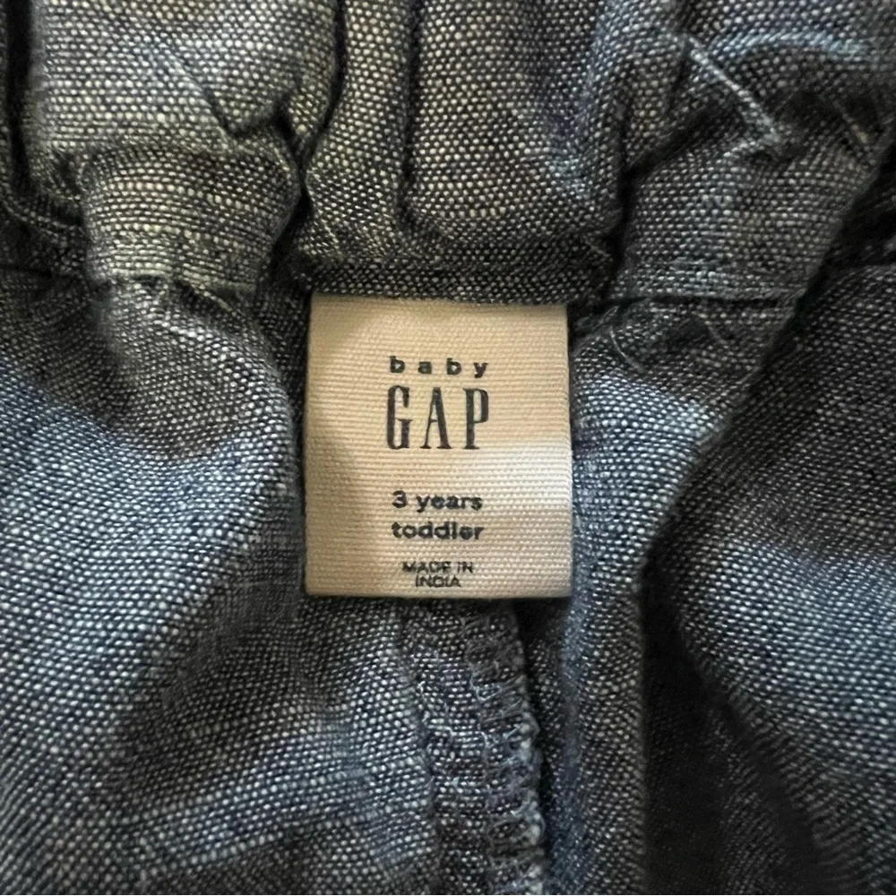 Gap Toddler Denim Chambray Ruffle One Piece Open Back Romper size 3T